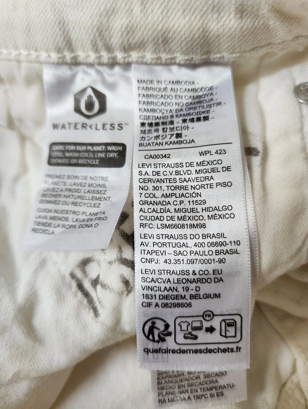 Levi's 412 Slim Men's Shorts 27 Off-White